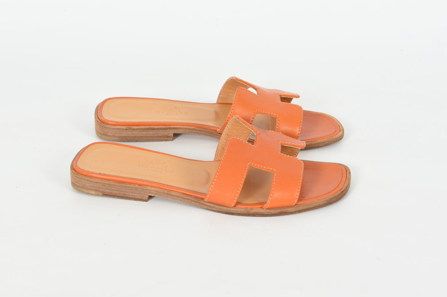 Hermès Oran Sandals Shoes Leather H Logo Calfskin Flats Size 34