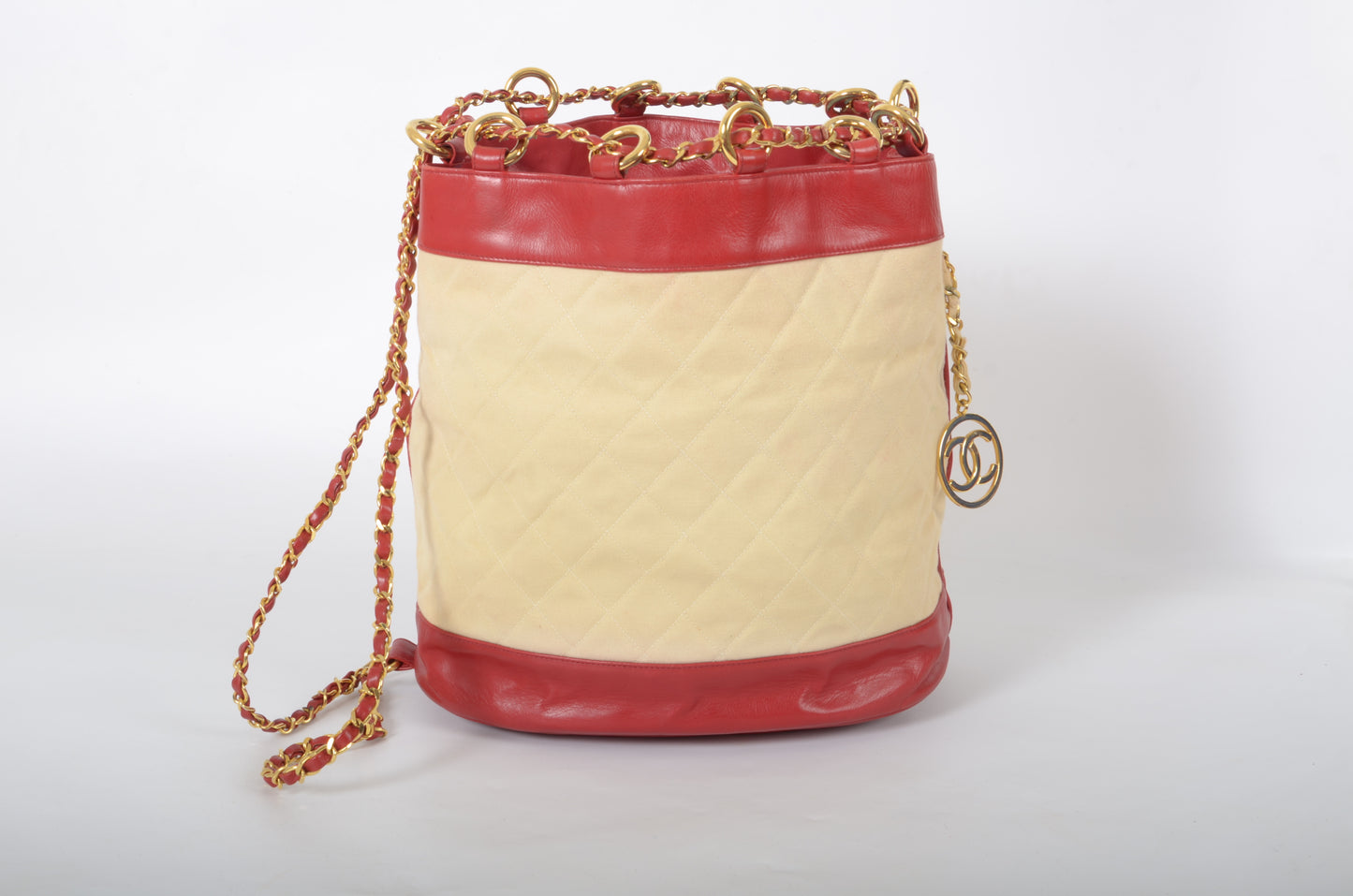 Chanel Chain Shoulder Bag Coco Gold hardware Leather Ivory Red Vintage Backpack