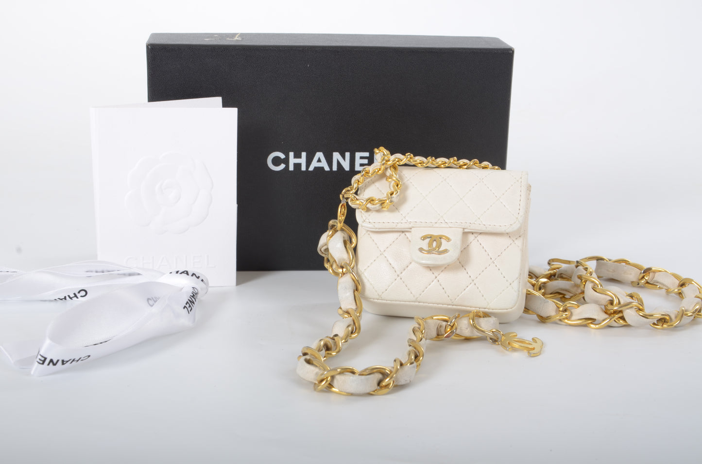 Chanel White Micro Bag Chain Belt Waist Bag Coco Mark Shoulder Pouch White 2way Lambskin Vintage